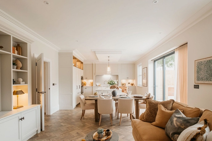 4 bedroom  detached house for sale