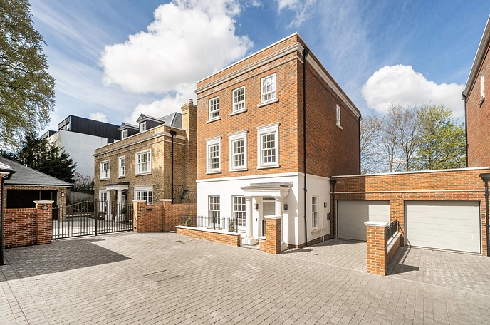 4 bedroom house for sale