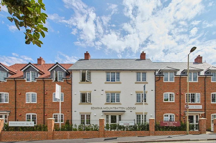2 bedroom apartment for sale