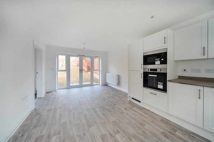 4 bedroom  detached house for sale