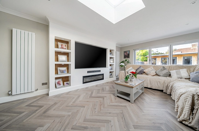 3 bedroom  semi-detached bungalow for sale