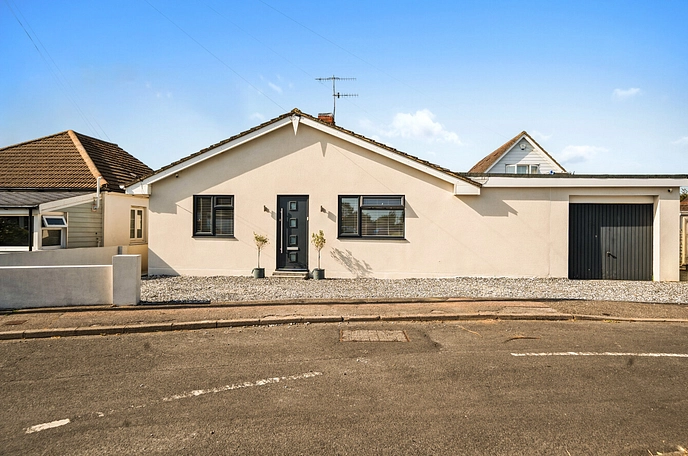 3 bedroom  detached bungalow for sale