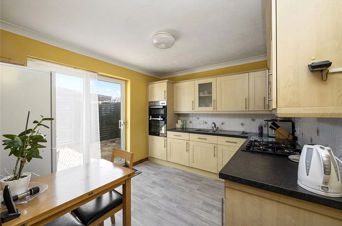 2 bedroom  detached bungalow for sale