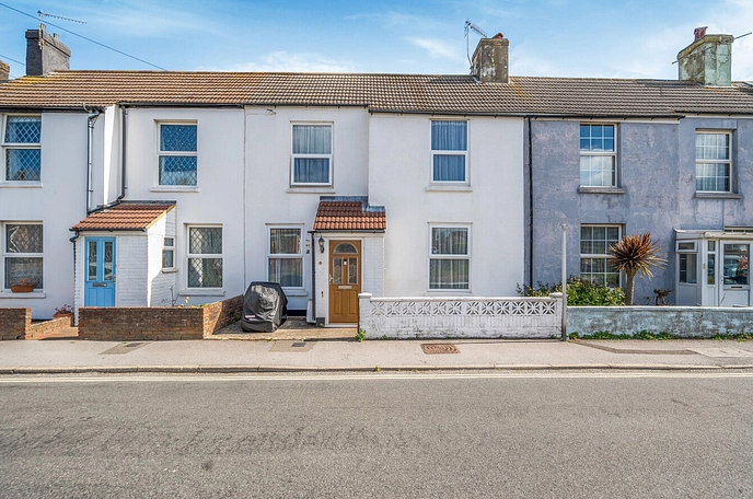 2 bedroom  terraced house for sale