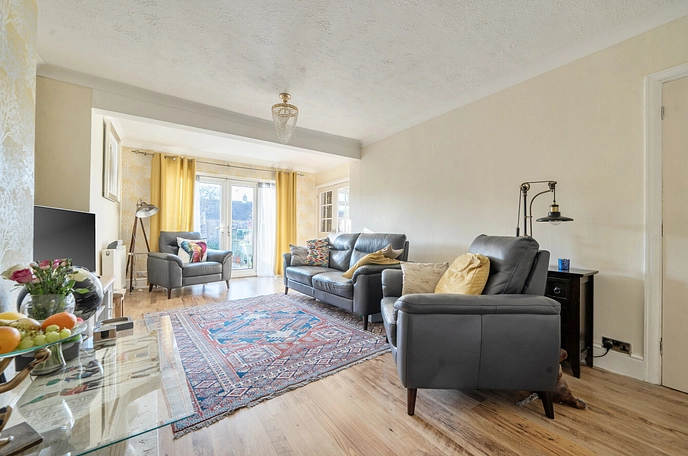 2 bedroom  semi-detached bungalow for sale