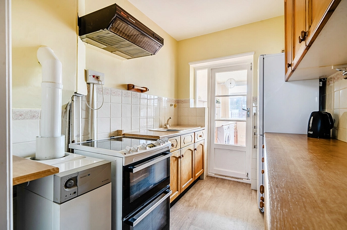 3 bedroom  terraced house for sale