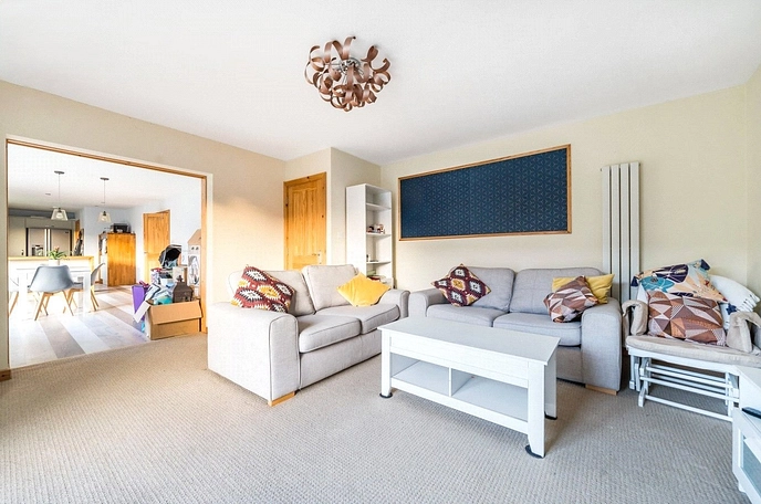 4 bedroom  detached bungalow for sale