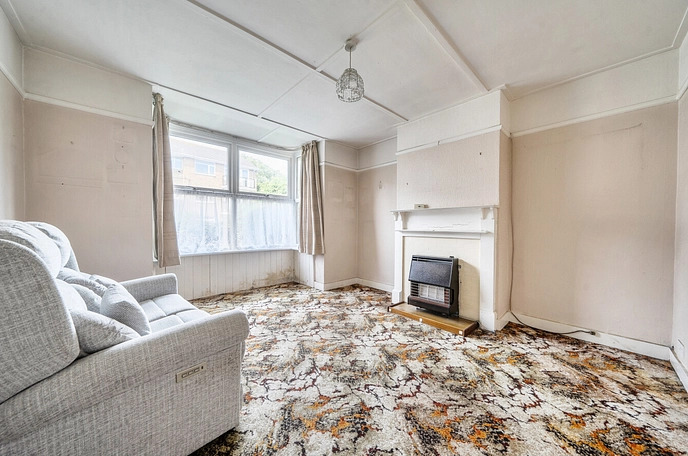 3 bedroom  terraced house for sale