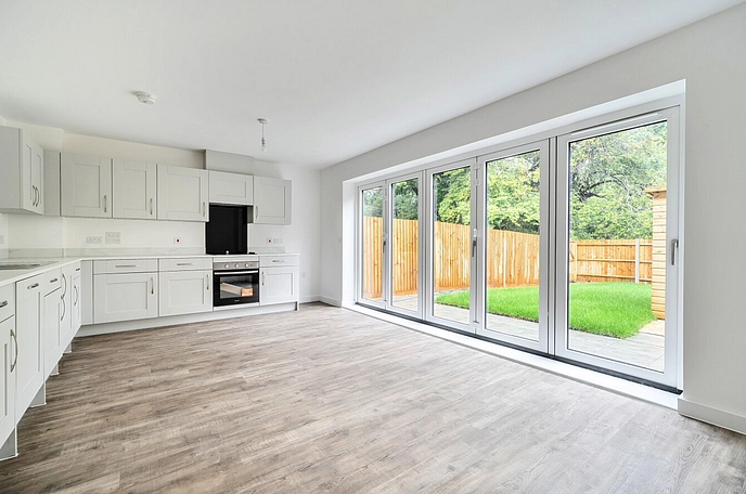 3 bedroom  terraced house for sale