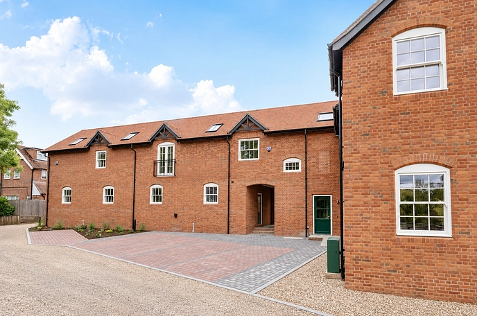 2 bedroom apartment for sale