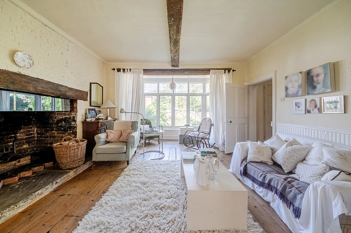 4 bedroom  detached house for sale