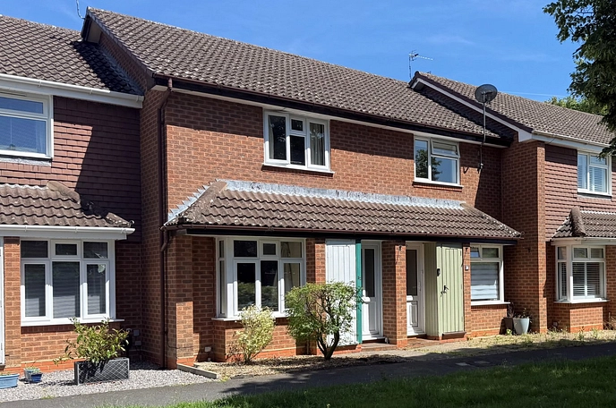 2 bedroom  terraced house to rent