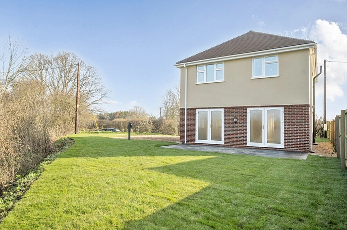 3 bedroom  detached house for sale