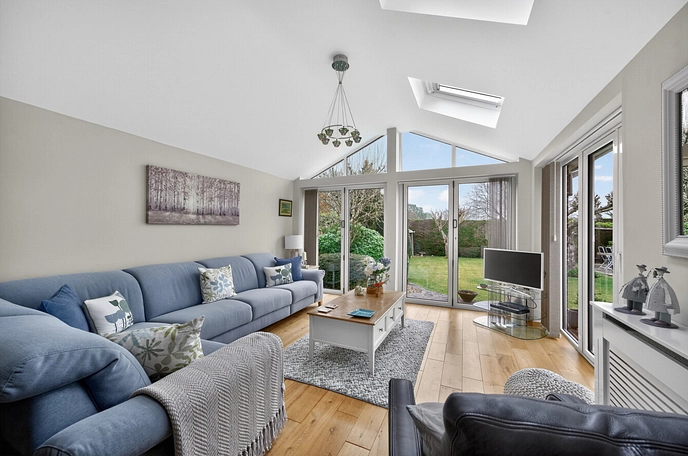 4 bedroom  detached house for sale