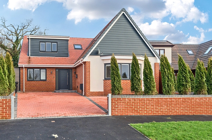 4 bedroom  detached house for sale