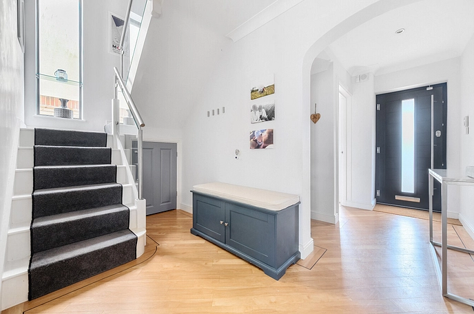 4 bedroom  detached house for sale