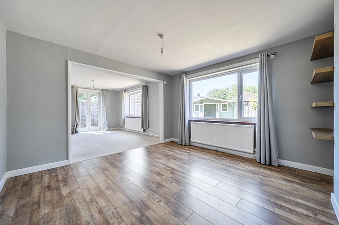 3 bedroom  detached house for sale