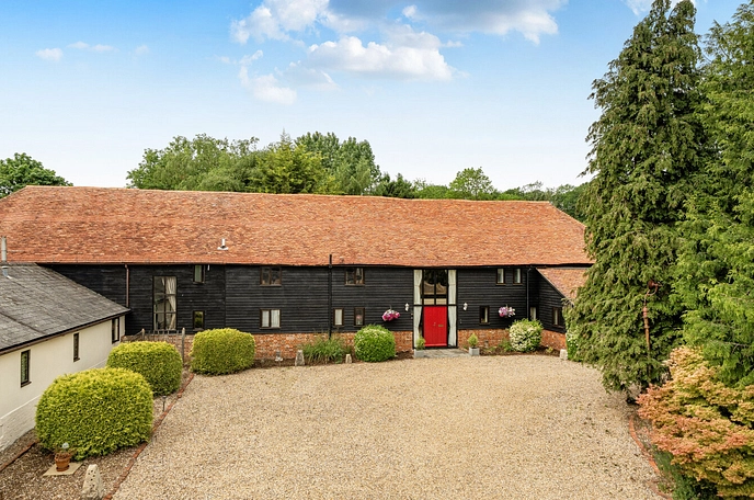 5 bedroom  semi-detached barn conversion for sale
