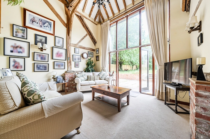 5 bedroom  semi-detached barn conversion for sale