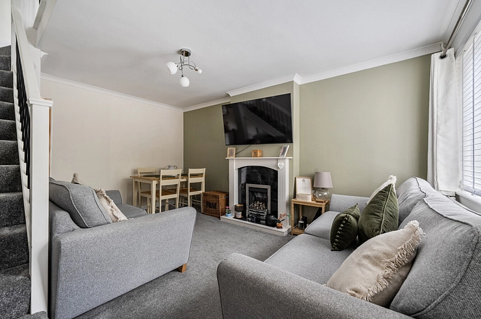 2 bedroom house for sale