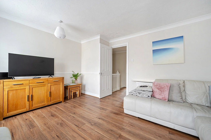 4 bedroom  terraced house for sale