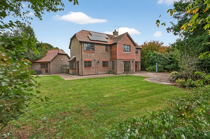 4 bedroom  detached house for sale