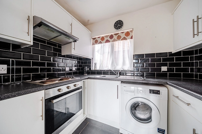 1 bedroom apartment for sale