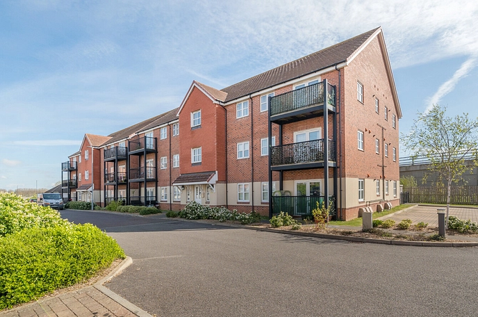 2 bedroom apartment for sale