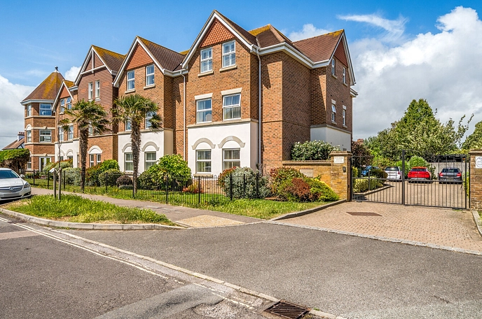 2 bedroom apartment for sale