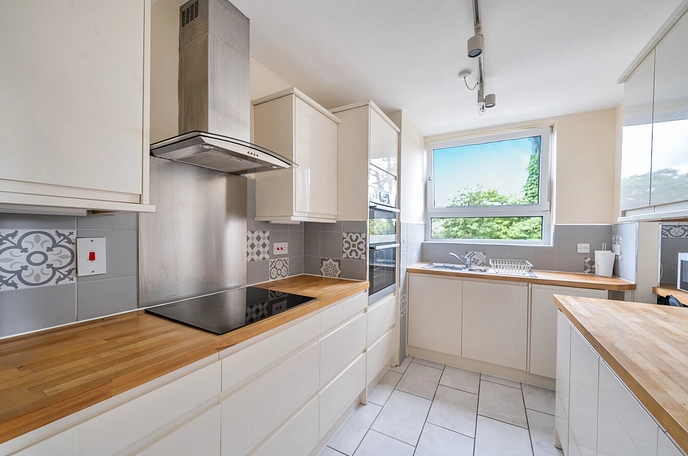 2 bedroom apartment to rent