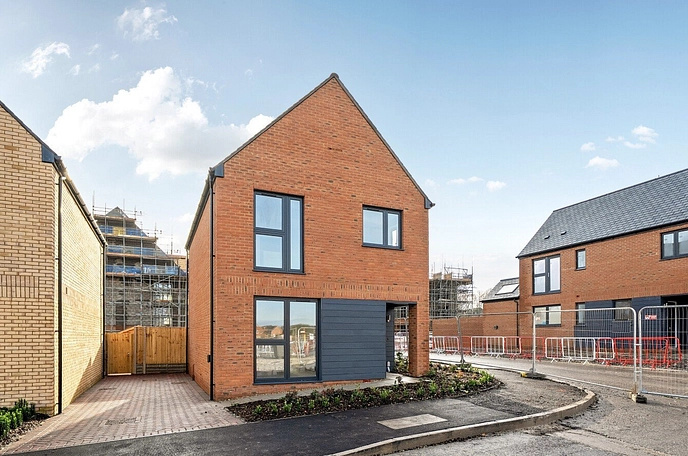 3 bedroom detached house to rent