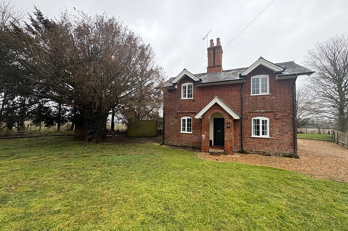 2 bedroom detached house to rent