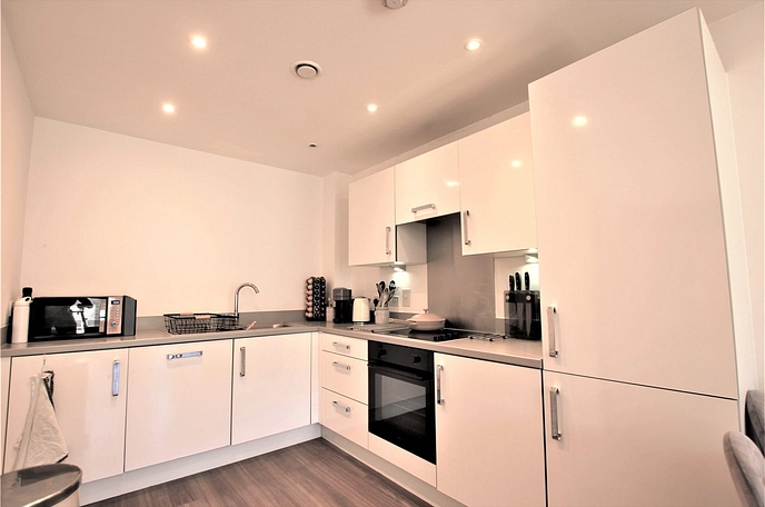 2 bedroom apartment to rent