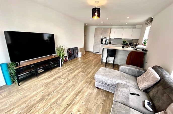 2 bedroom apartment to rent