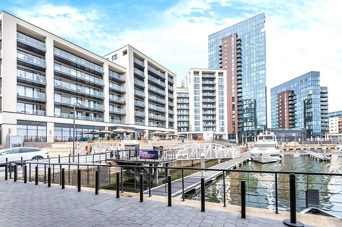 2 bedroom apartment to rent