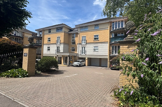 2 bedroom apartment to rent