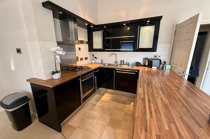 2 bedroom apartment to rent