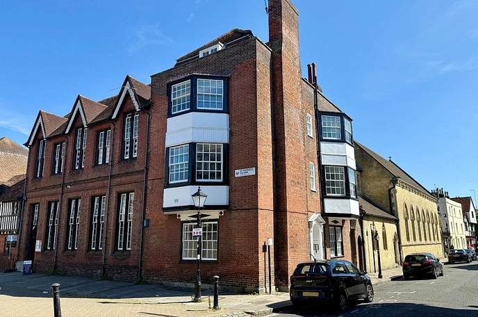 1 bedroom apartment to rent