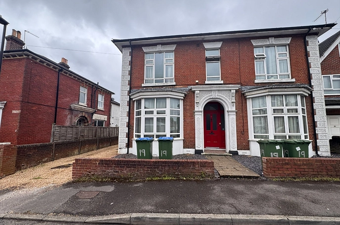  detached sharedaccommodation to rent