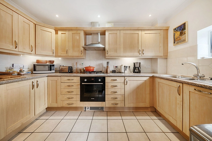 2 bedroom apartment to rent