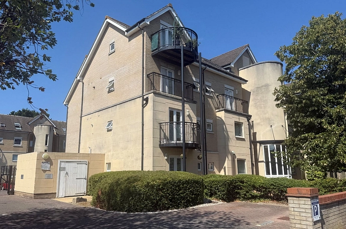 2 bedroom apartment to rent