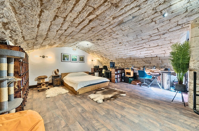2 bedroom maisonette to rent