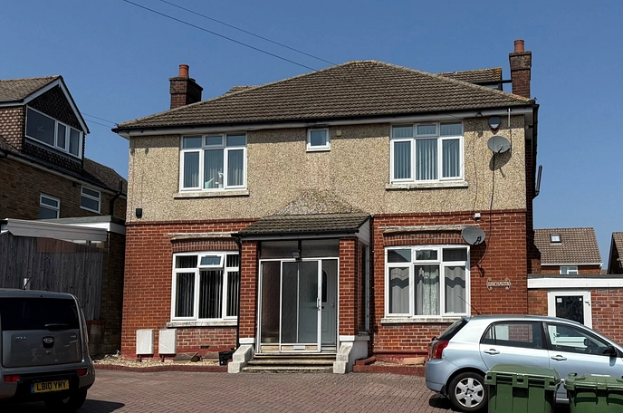 2 bedroom apartment to rent