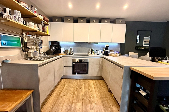 2 bedroom apartment to rent