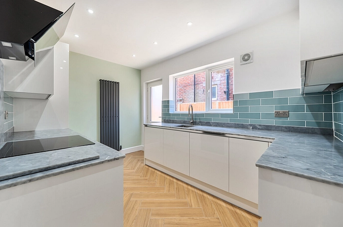 3 bedroom  detached house to rent