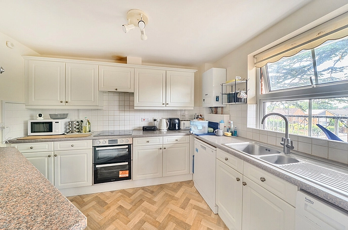 2 bedroom apartment to rent