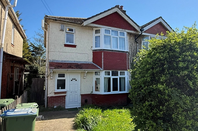 1 bedroom sharedaccommodation to rent