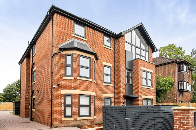 2 bedroom apartment to rent
