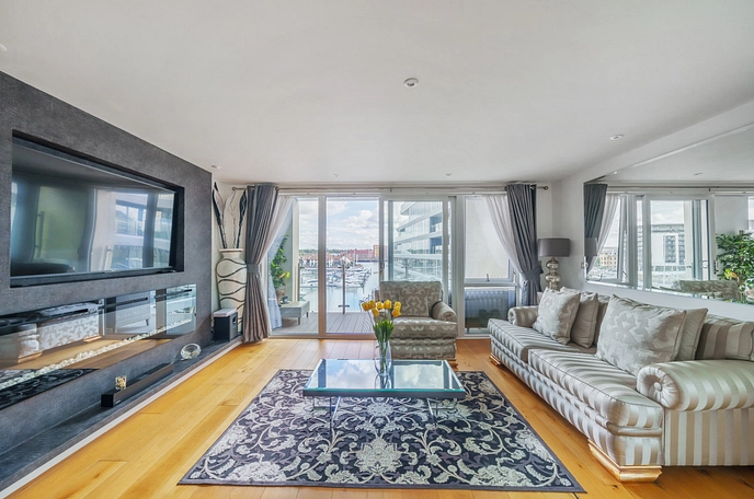 3 bedroom apartment for sale