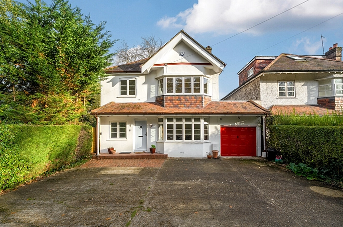 4 bedroom  detached house for sale